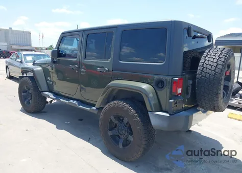 2015 Jeep Wrangler Unlimited Sahara из США, поврежденный, VIN 1C4BJWEG8FL752020